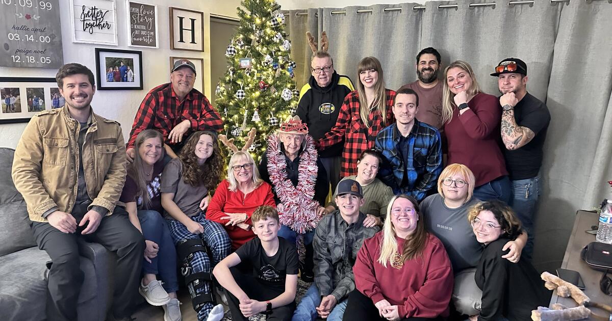 ‘El hombre más afortunado del mundo’. El veterano de la Segunda Guerra Mundial ‘Papa Jake’ muere en 102