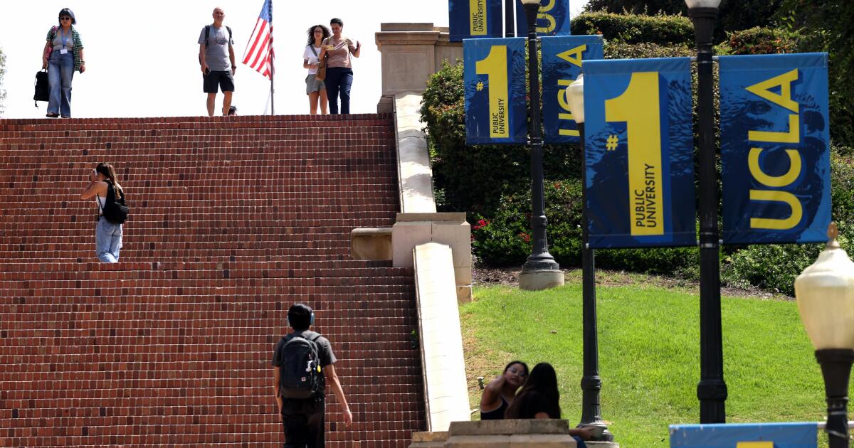 No es solo UCLA. El presidente de la UC advierte a Trump, empuje a todos los campus y hospitales