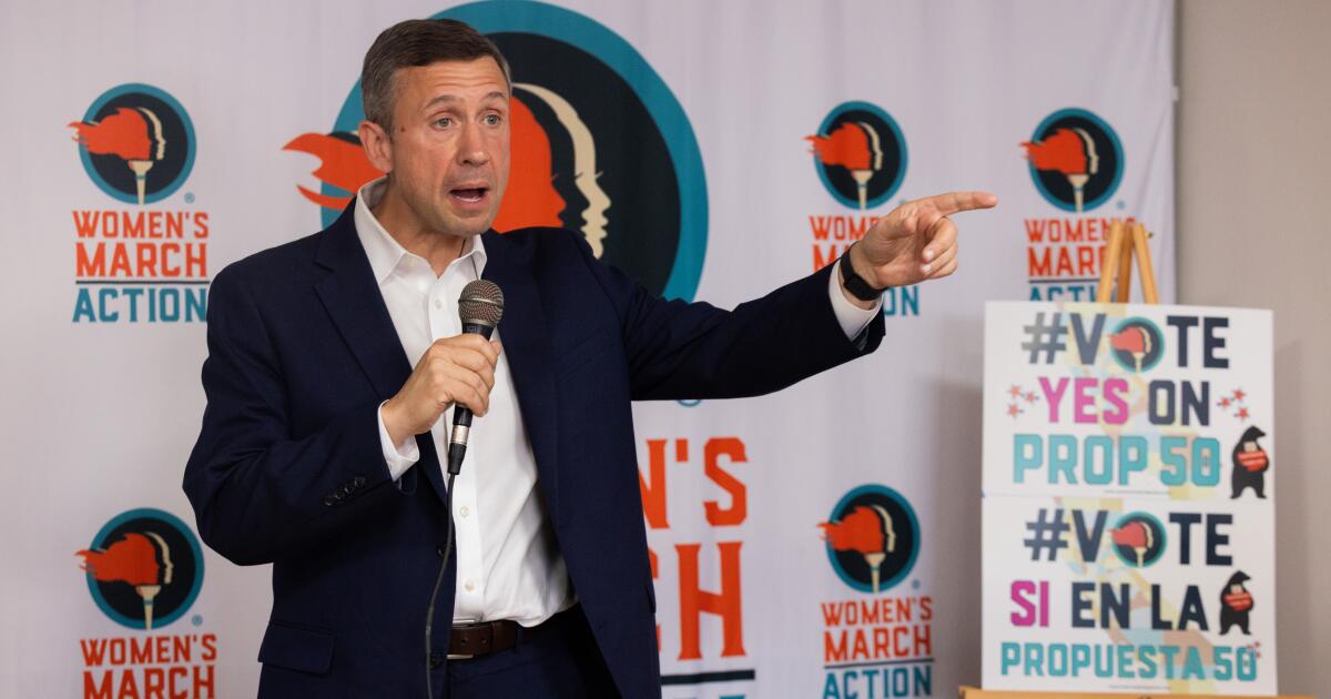 Los partidarios de la medida de redistribución de distritos electorales de la Proposición 50 superan enormemente a sus oponentes