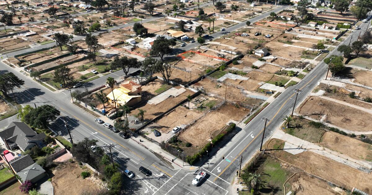 Advertencias fallidas golpean a las cansadas víctimas de los incendios de Eaton y Palisades como ‘un puñetazo bajo’